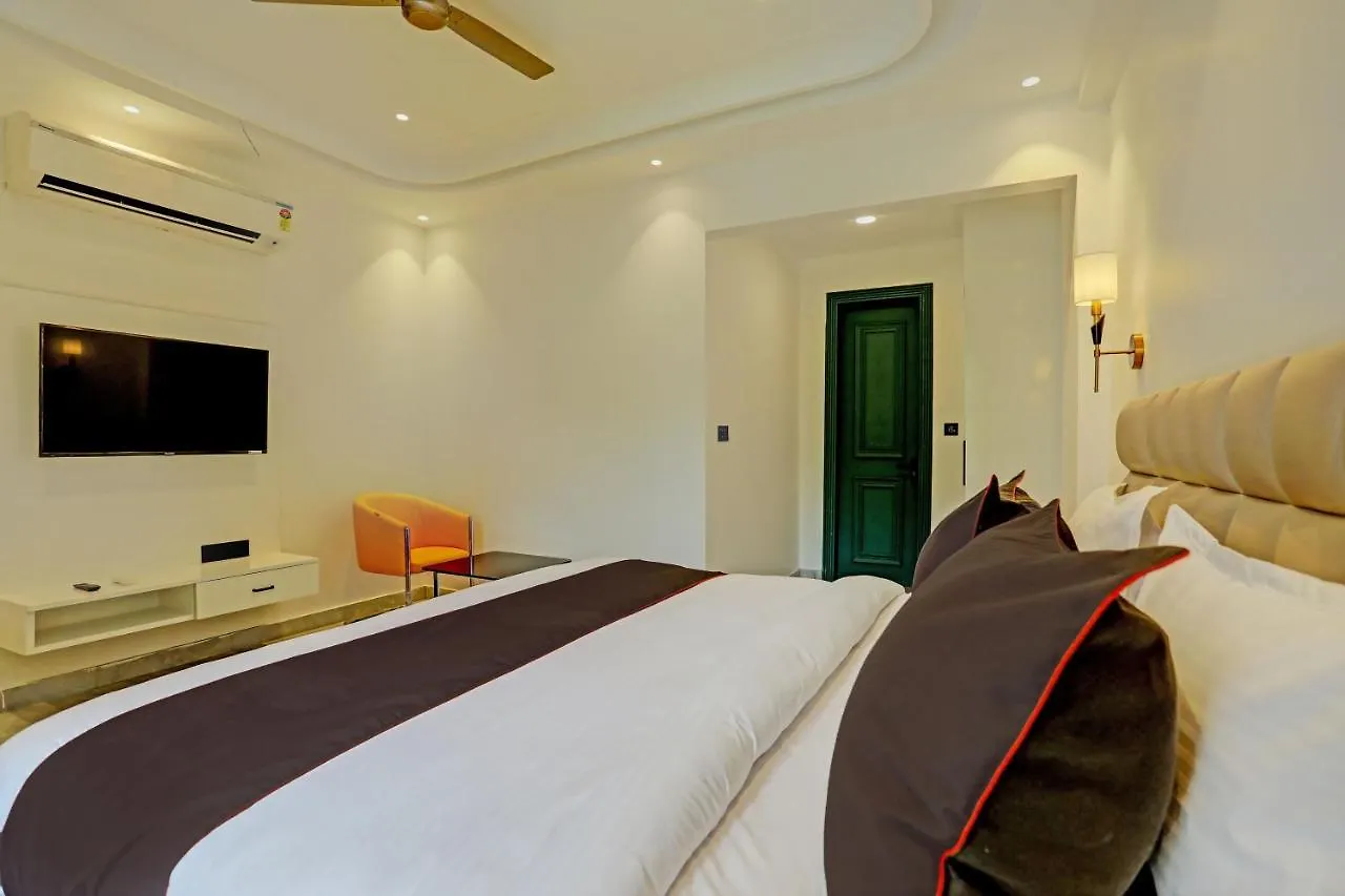 Roswell Inn Gurgaon 0*,